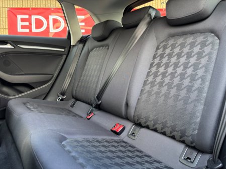 2013 Audi A3 1.6 TDI SE €7,750 thumbnail