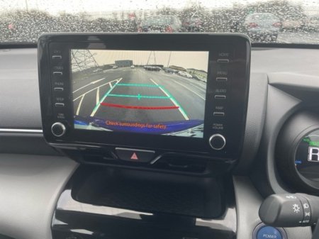 2022 Toyota Yaris Cross - thumbnail 13