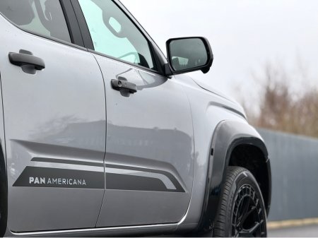 2025 Volkswagen Amarok PANAMERICANA V6TDI DC V6 TDI 4MOTION thumbnail