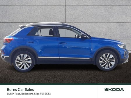 2022 Volkswagen T-Roc - thumbnail 11