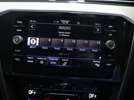 2021 Volkswagen Passat - thumbnail 16