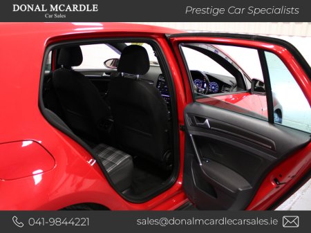 2017 Volkswagen Golf 2.0 TDI GTD 184PS 5DR €17,450 thumbnail