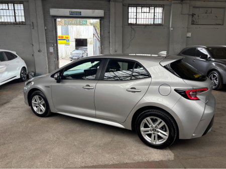 2021 Toyota Corolla - thumbnail 11