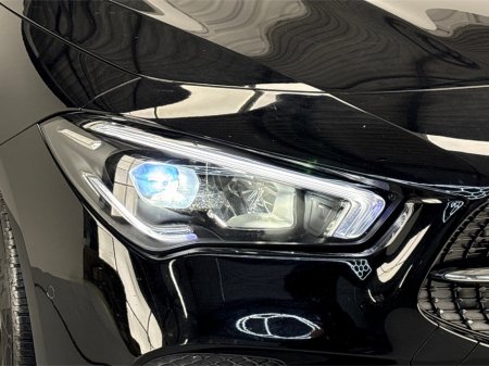 2023 Mercedes-Benz CLA Class 180 COUPE 4 DR**MULTIFUNCTIONAL STEERING WHEEL**DIGITAL DASH**TOUCH SCREEN INFOTAINMENT**FRONT HEATED SEATS**CREAM LEATHER INTERIOR**DUAL CLIMATE CONTROL**DYNAMIC DRIVE MODES**FINANCE AVAILABLE** €36,995 thumbnail