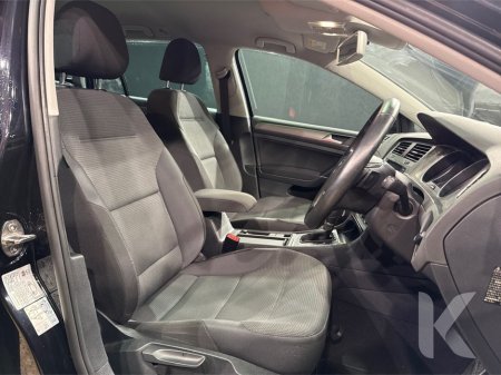 2016 Volkswagen Golf - thumbnail 16