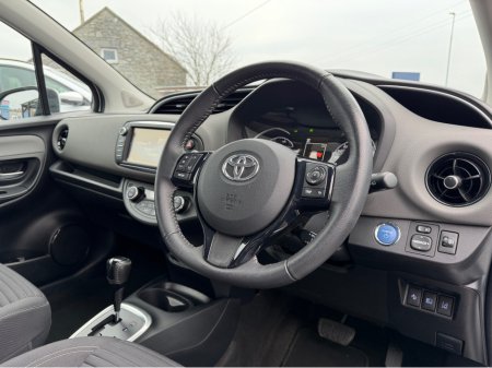 2017 Toyota Yaris Self charge Hybrid - Low Mileage - Fantastic Spec €15,940