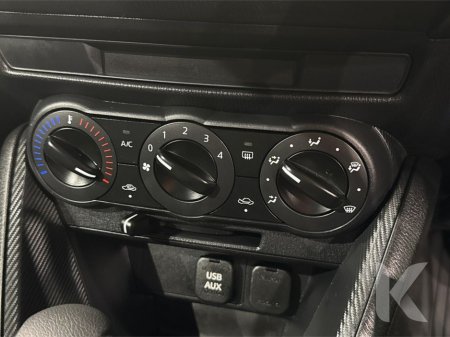 2020 Mazda Demio - thumbnail 18