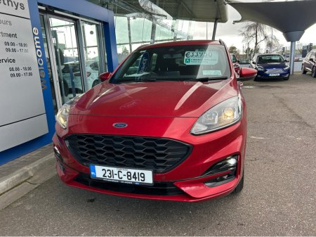 2023 Ford Kuga - thumbnail 2