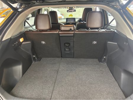 2021 Toyota Yaris - thumbnail 18