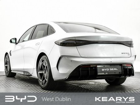 2024 BYD Seal - thumbnail 5