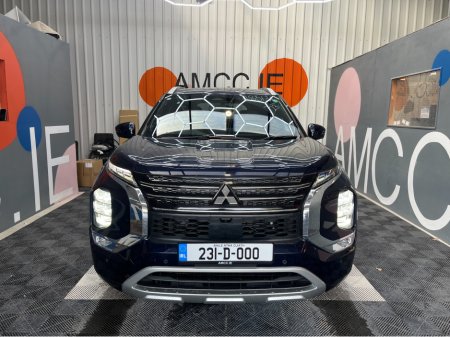 2023 Mitsubishi Outlander - thumbnail 6