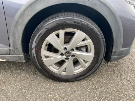 2022 Volkswagen Taigo - thumbnail 5