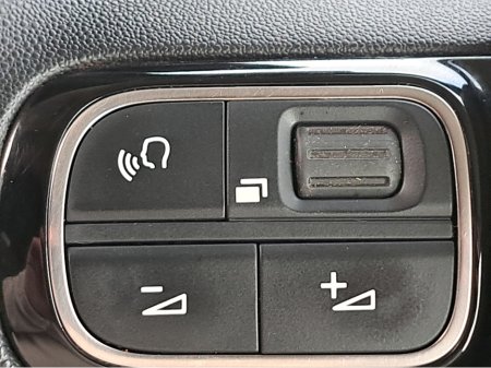 2022 Toyota Proace City Icon L1 Panel Van 1.5 Diesel with 3 seats in front and double sliding doors. thumbnail