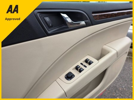 2014 Skoda Superb - thumbnail 23