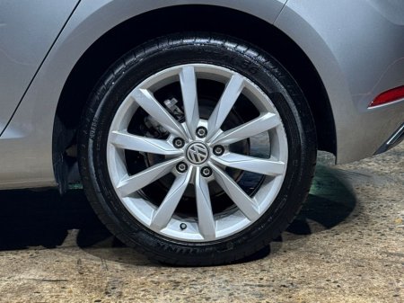 2018 Volkswagen Golf - thumbnail 9