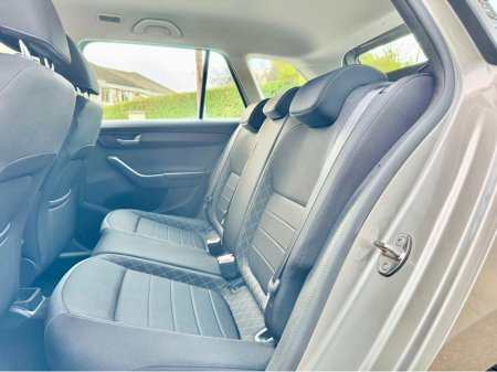 2018 Skoda Fabia STYLE 1.0 TSI!!AUTO!!ONLY 32K MLS!! €13,950 thumbnail