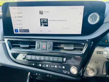 2023 Lexus ES 300 H - thumbnail 22