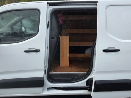 2022 Opel Combo - thumbnail 11