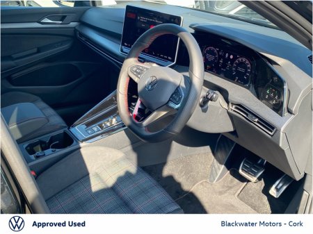 2026 Volkswagen Golf - thumbnail 4