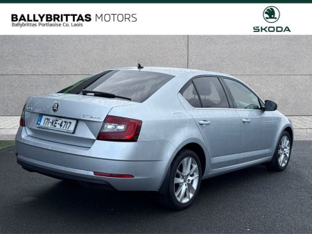 2017 Skoda Octavia - thumbnail 5