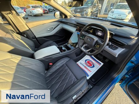 2025 Ford Explorer - thumbnail 11