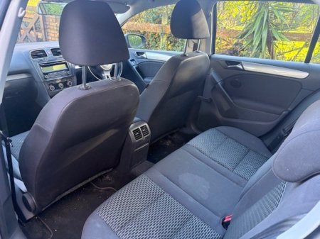 2011 Volkswagen Golf 1.6 TDi TrendLine - 5 Spd Man - 105bhp - €200 Tax €4,650 thumbnail