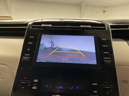 2024 Hyundai Tucson 2WD Executive thumbnail