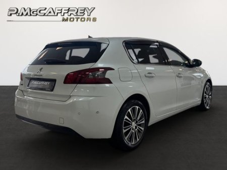 2020 Peugeot 308 - photo 5