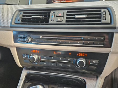 2016 BMW 5 Series - thumbnail 11