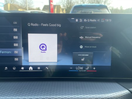 2025 BMW 3 Series - thumbnail 23