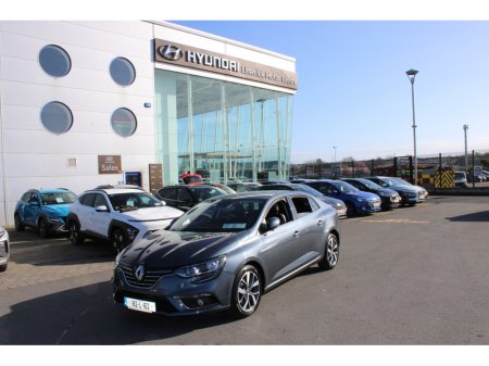 2018 Renault Megane - thumbnail 1