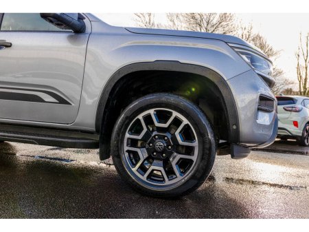 2024 Volkswagen Amarok 2024 Volkswagen Amarok AMAROK PA (X) 3.0 237BHP A10A 0 €63,450 thumbnail