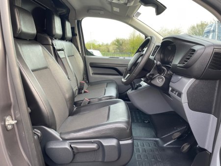 2019 Citroen Dispatch - thumbnail 17