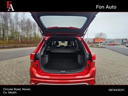 2019 Mitsubishi Outlander OUTLANDER  PETROL HYBRID 4H PHEV CVT*4 WHEEL DRIVE *FULL SERVICE HISTORY *HIGH SPEC*NEW NCT 01/28 *TAXED 04/26*FULL BMW SERVICE HISTORY *FINANCE*WARRANTY *CALL 0874416311 €17,995 thumbnail