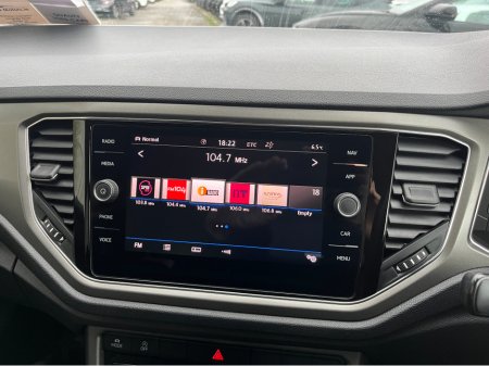 2021 Volkswagen T-Roc STYLE AUTOMATIC 2.0 DIESEL //REVERSE CAMERA//KEYLESS ENTRY//ADAPTIVE CRUISE CONTROL// €25,950 thumbnail