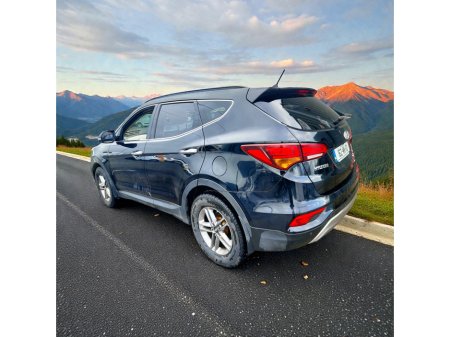 2016 Hyundai Santa Fe 2.2 CRDi 4WD Executive €14,888 thumbnail