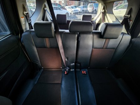 2019 Toyota Sienta - thumbnail 36