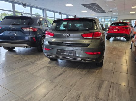 2022 Hyundai i30 SE CONNECT 1.0 Petrol €19,400