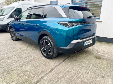 2025 Peugeot 5008 - thumbnail 29