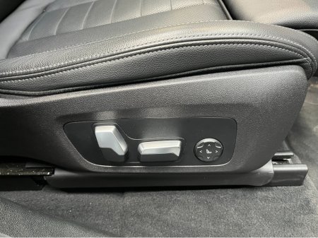 2021 BMW X3 2021 BMW X3 XDRIVE 30E M-SPORT EDITION JOY 2.0 AUTOMATIC / CRUISE CONTROL / 360° PARKING CAMERA / ELECTRIC MEMORY & HEATED SEATS / PADDLE SHIFTERS / PANORAMIC SUNROOF / APPLE CARPLAY thumbnail