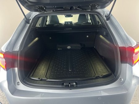 2025 Toyota Corolla HYBRID SOL T/S €36,950 thumbnail