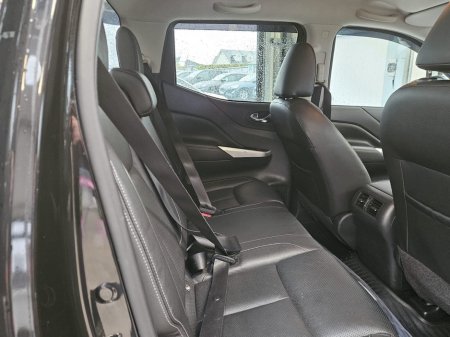 2019 Nissan Navara - thumbnail 6
