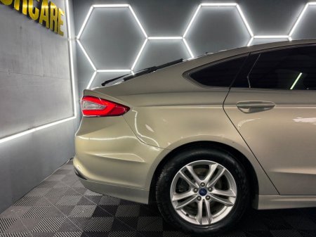 2015 Ford Mondeo - thumbnail 7