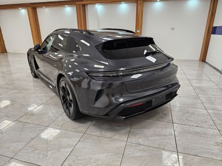 2025 Porsche Taycan - thumbnail 5