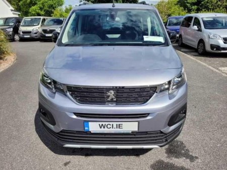 2023 Peugeot Rifter Wheelchair Accessible LWB €39,950