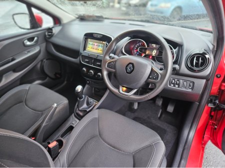2019 Renault Clio DYNAMIQUE NAV TCE 1.0 90 4DR €10,950 thumbnail