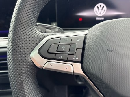 2025 Volkswagen Tiguan - thumbnail 16