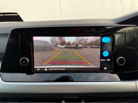 2022 Volkswagen Golf 1.0 TSI 90HP 5DR €22,950 thumbnail