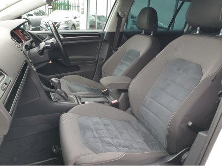 2014 Volkswagen Golf - thumbnail 11