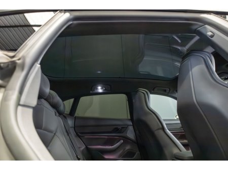 2023 Porsche Taycan Taycan Sport Turismo €71,950 thumbnail
